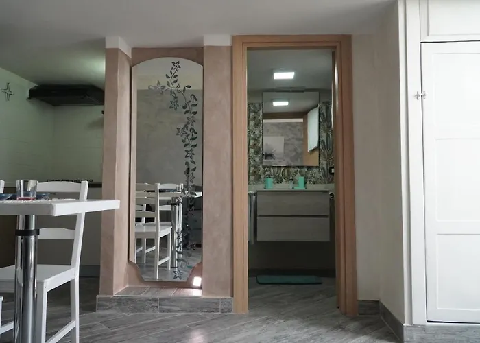 아파트 La Sabbia 바콜리